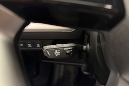 met. harmaa Audi Q4 e-tron 2026 kuva 14.