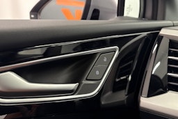 met. harmaa Audi Q4 e-tron 2026 kuva 16.