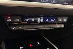 met. harmaa Audi Q4 e-tron 2026 kuva 22.