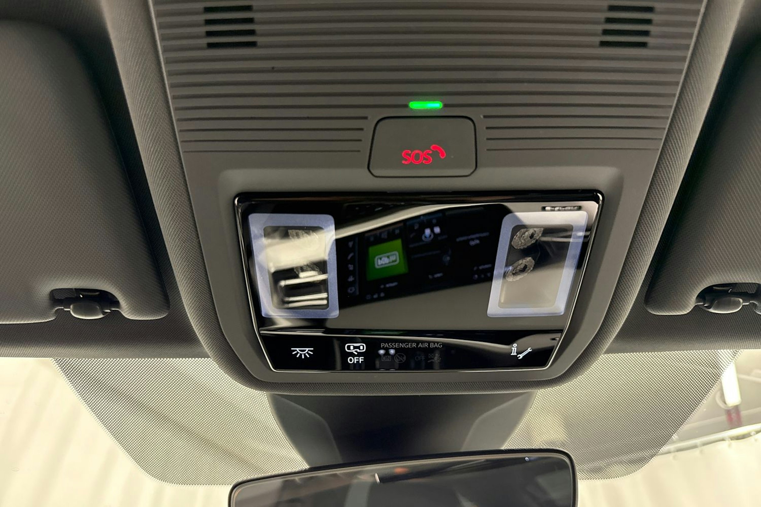 met. harmaa Audi Q4 e-tron 2026 kuva 30.