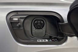 met. harmaa Audi Q4 e-tron 2026 kuva 34.