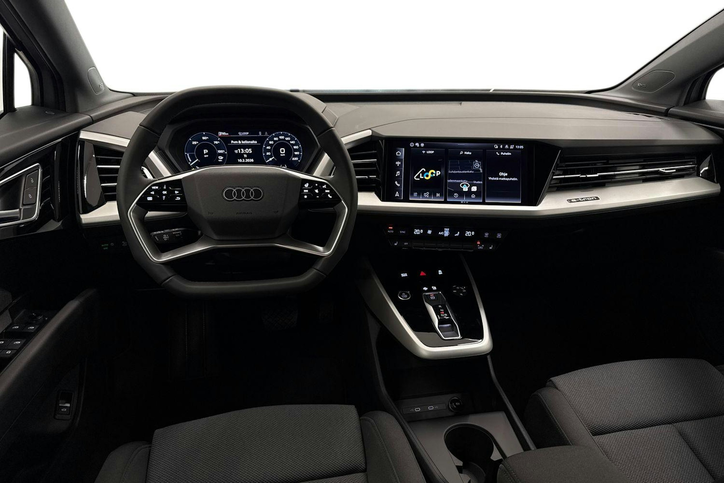 met. harmaa Audi Q4 e-tron 2026 kuva 36.