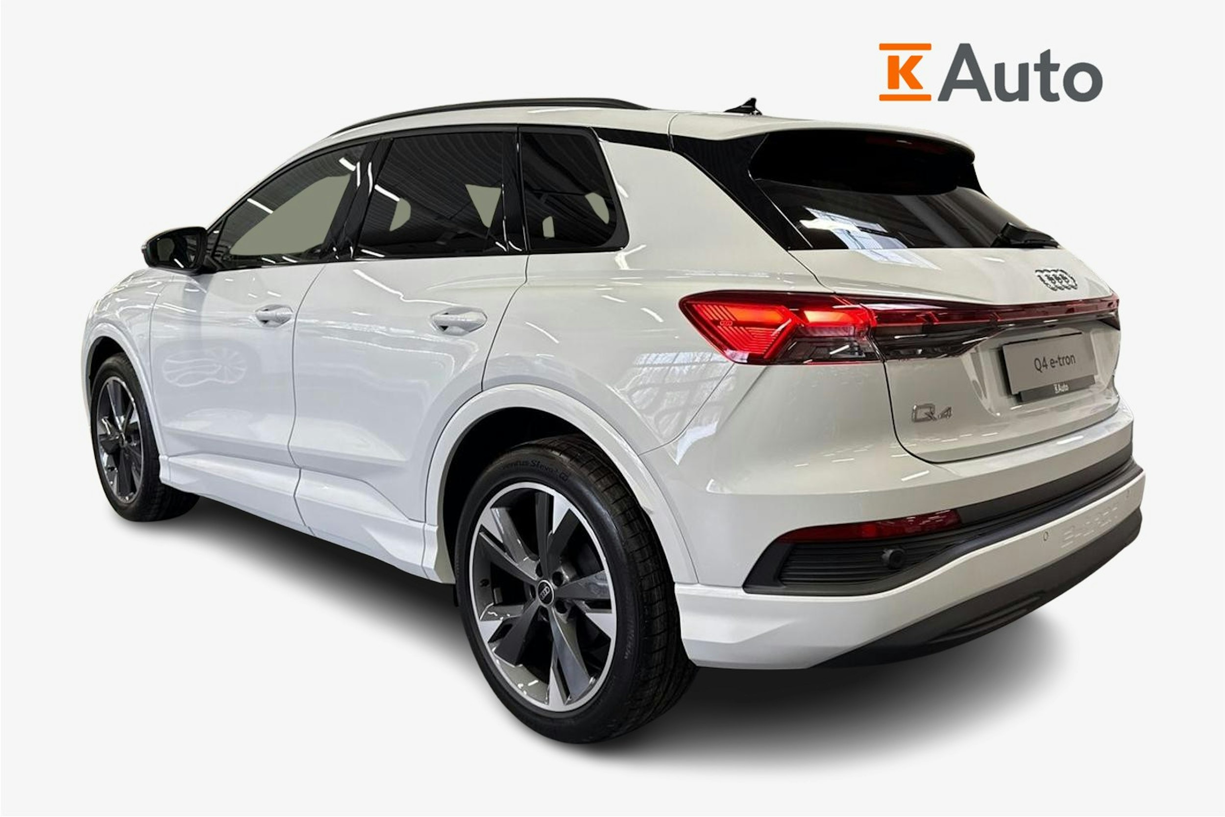 met. valkoinen Audi Q4 e-tron 2026 kuva 2.