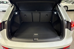 met. valkoinen Audi Q4 e-tron 2026 kuva 11.