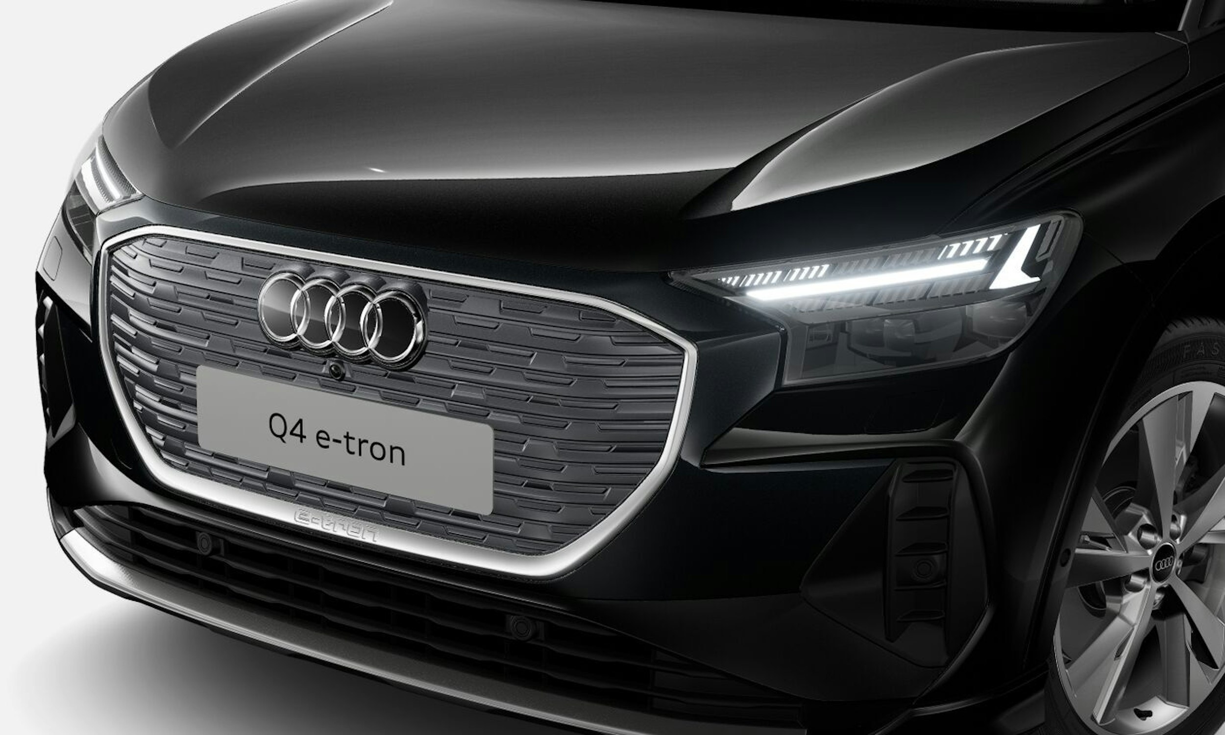 musta Audi Q4 e-tron 2026 kuva 6.