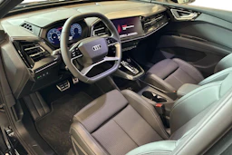 musta Audi Q4 e-tron 2026 kuva 6.