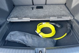 musta Audi Q4 e-tron 2026 kuva 12.