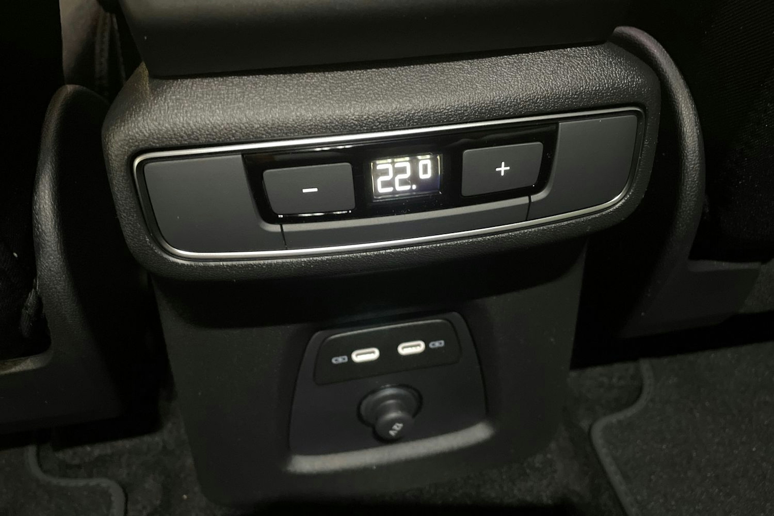 musta Audi Q4 e-tron 2026 kuva 17.