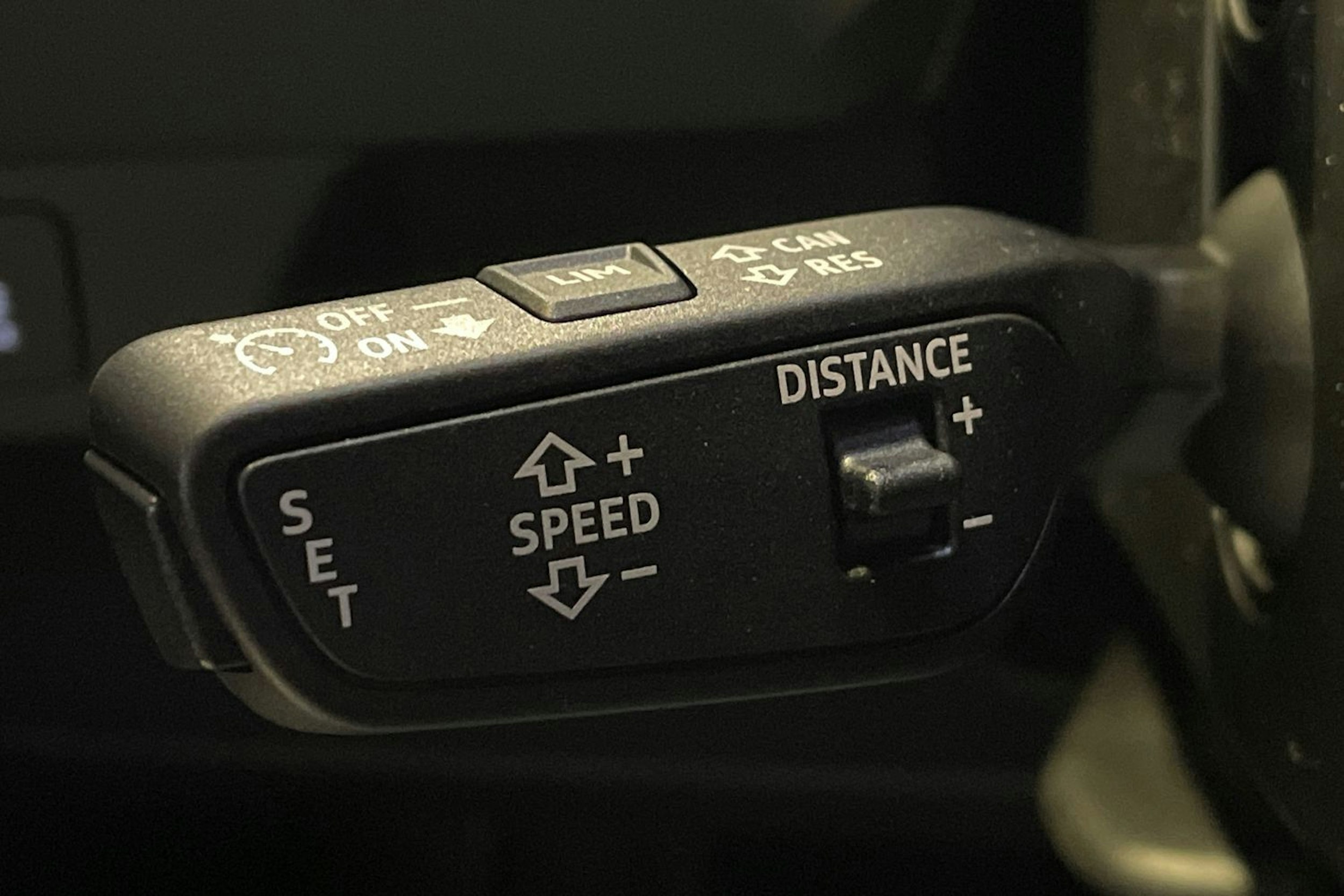 musta Audi Q4 e-tron 2026 kuva 20.