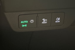 musta Audi Q4 e-tron 2026 kuva 21.