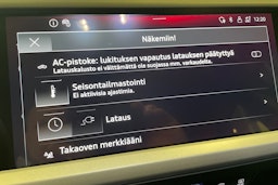 musta Audi Q4 e-tron 2026 kuva 24.