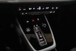 met. harmaa Audi Q4 e-tron 2026 kuva 21.