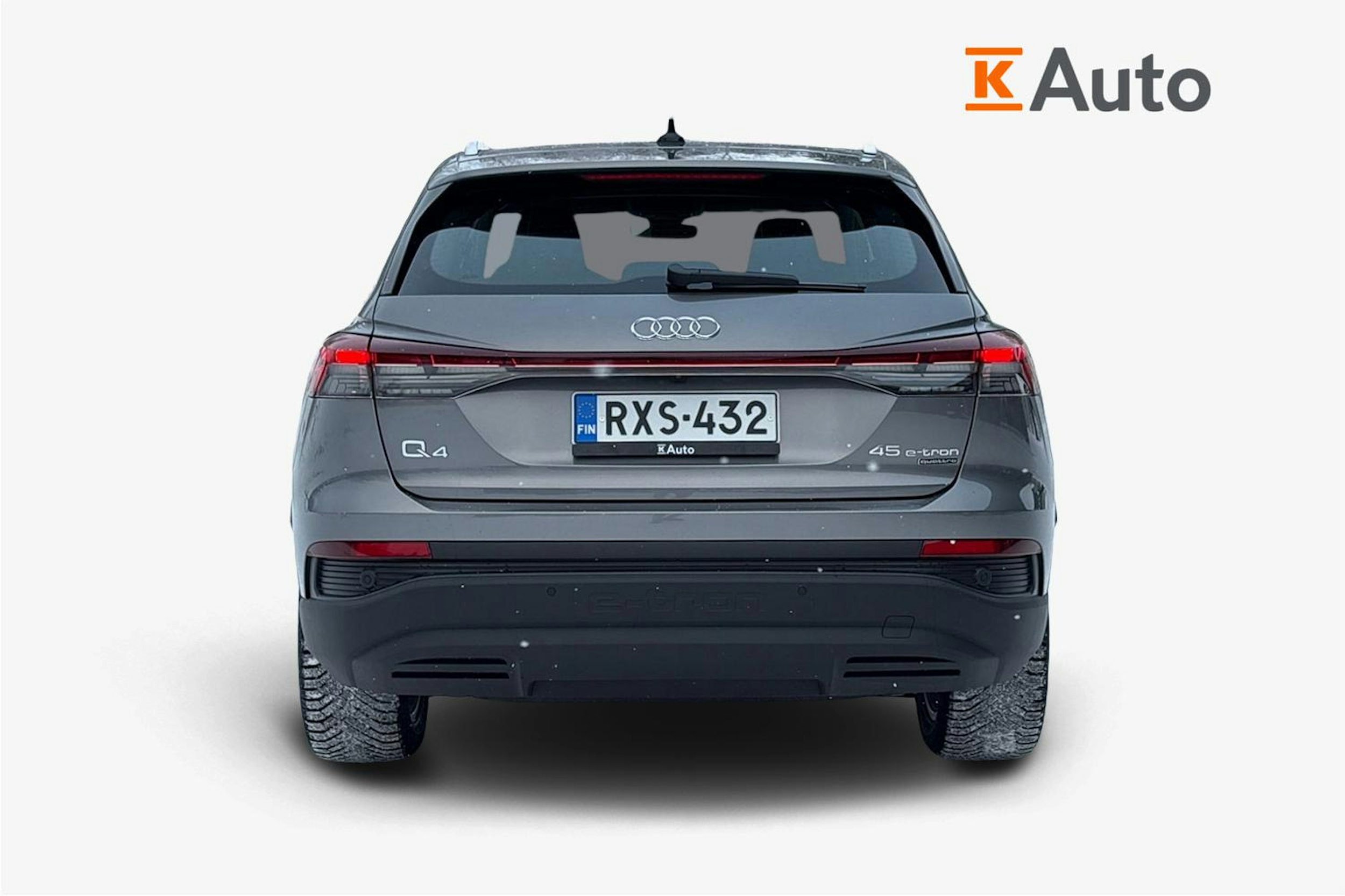harmaa Audi Q4 e-tron 2026 kuva 3.
