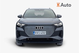 harmaa Audi Q4 e-tron 2026 kuva 4.