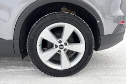 harmaa Audi Q4 e-tron 2026 kuva 10.