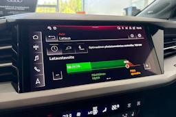met. harmaa Audi Q4 e-tron 2026 kuva 11.