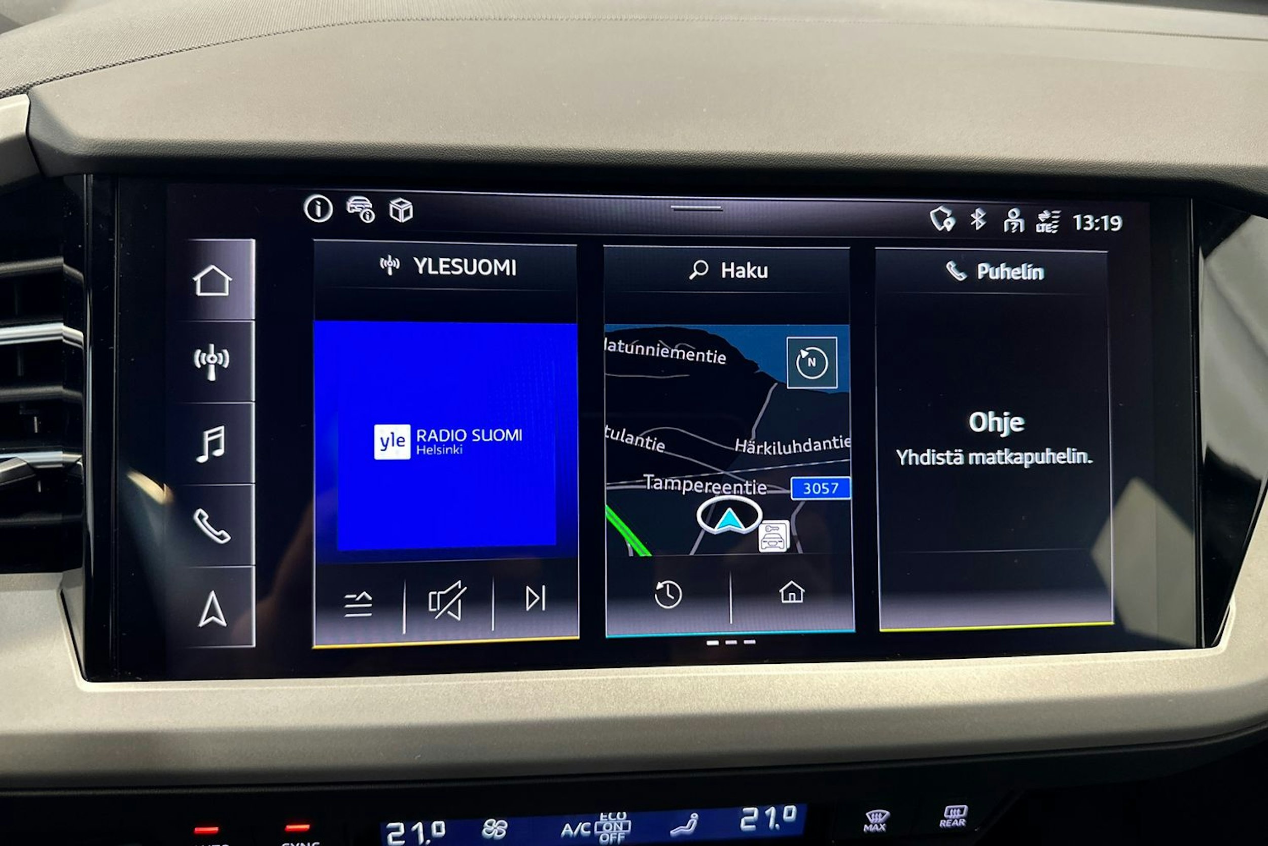 mythos musta Audi Q4 e-tron 2026 kuva 11.