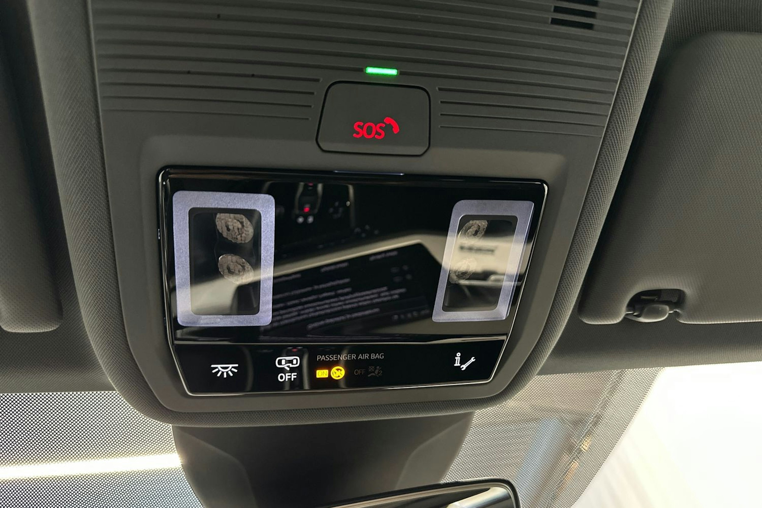 mythos musta Audi Q4 e-tron 2026 kuva 18.