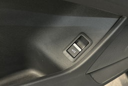 mythos musta Audi Q4 e-tron 2026 kuva 22.