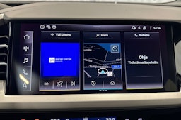 jäätikön valkoinen Audi Q4 e-tron 2026 kuva 25.