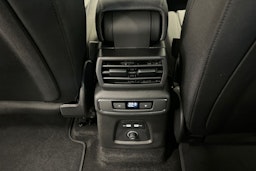 navarra sininen Audi Q4 e-tron 2026 kuva 13.