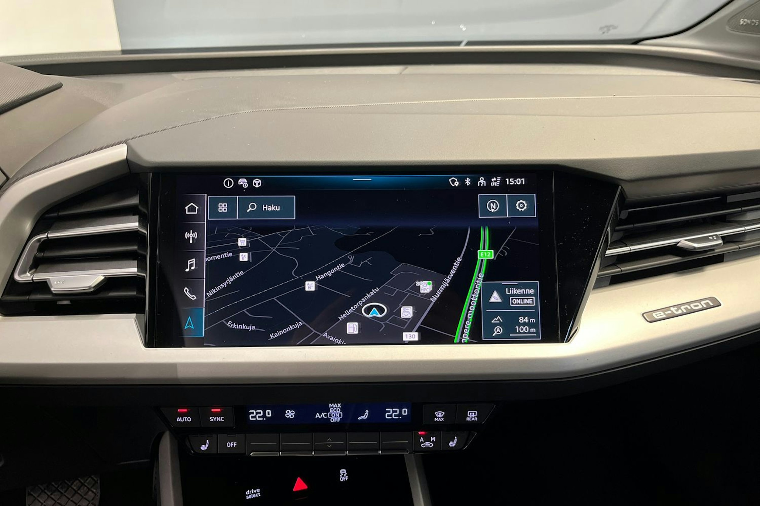 navarra sininen Audi Q4 e-tron 2026 kuva 17.