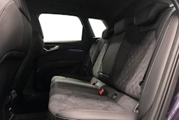 violetti Audi Q4 e-tron 2026 kuva 8.