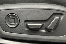 violetti Audi Q4 e-tron 2026 kuva 15.