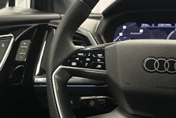 violetti Audi Q4 e-tron 2026 kuva 19.