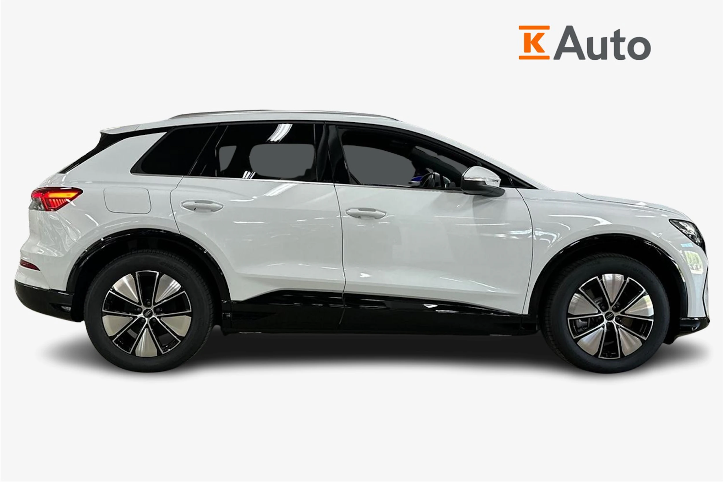 met. valkoinen Audi Q4 e-tron 2026 kuva 5.
