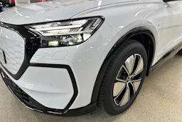 met. valkoinen Audi Q4 e-tron 2026 kuva 10.