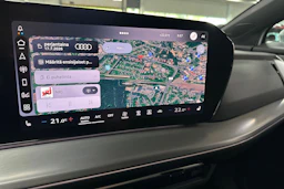 met. valkoinen Audi Q4 e-tron 2026 kuva 21.