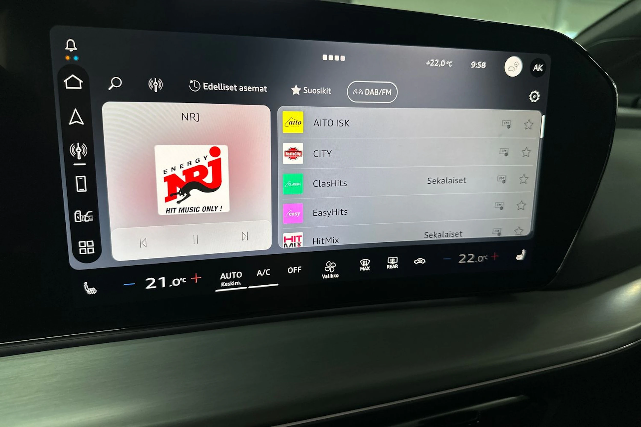 met. valkoinen Audi Q4 e-tron 2026 kuva 24.