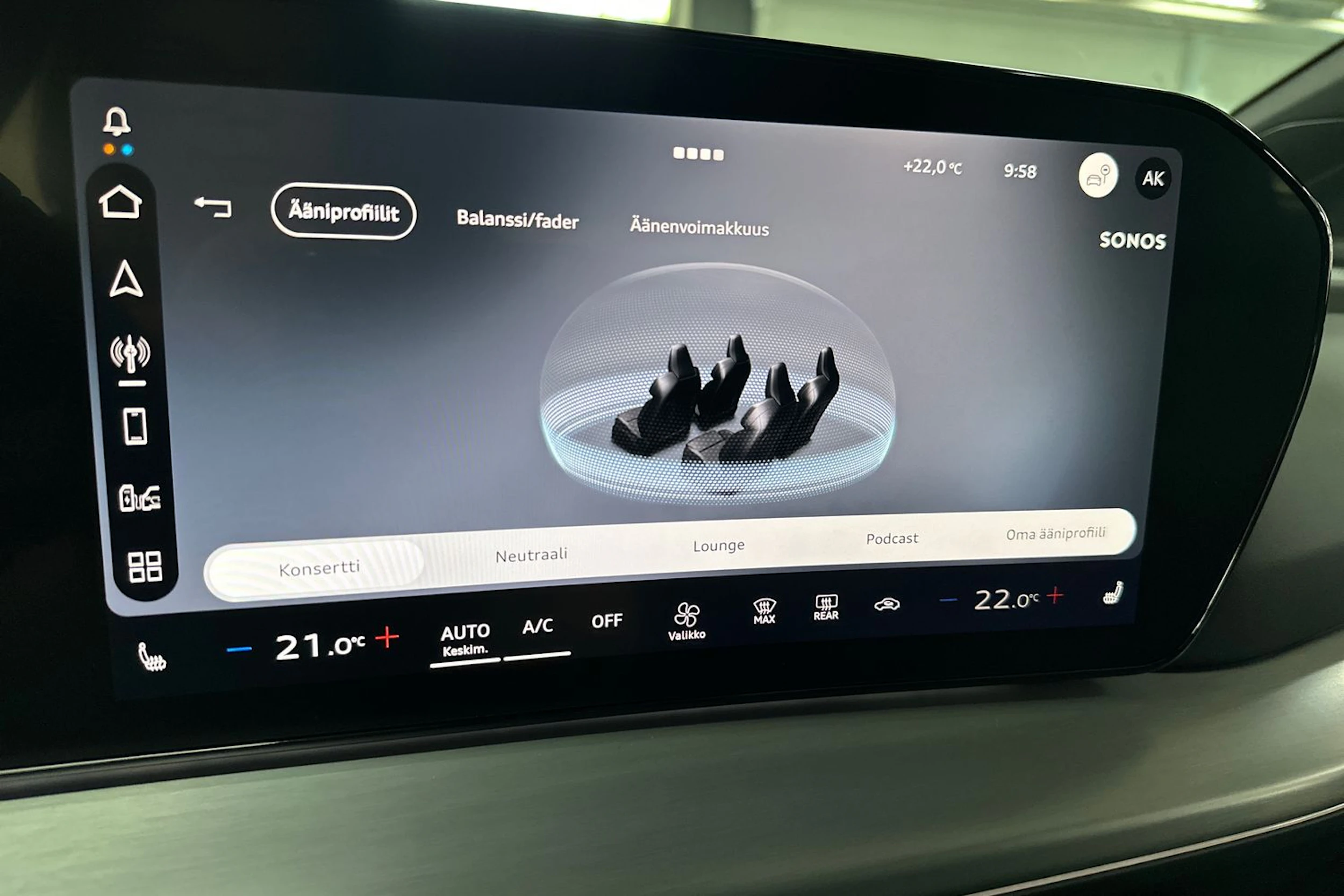 met. valkoinen Audi Q4 e-tron 2026 kuva 25.