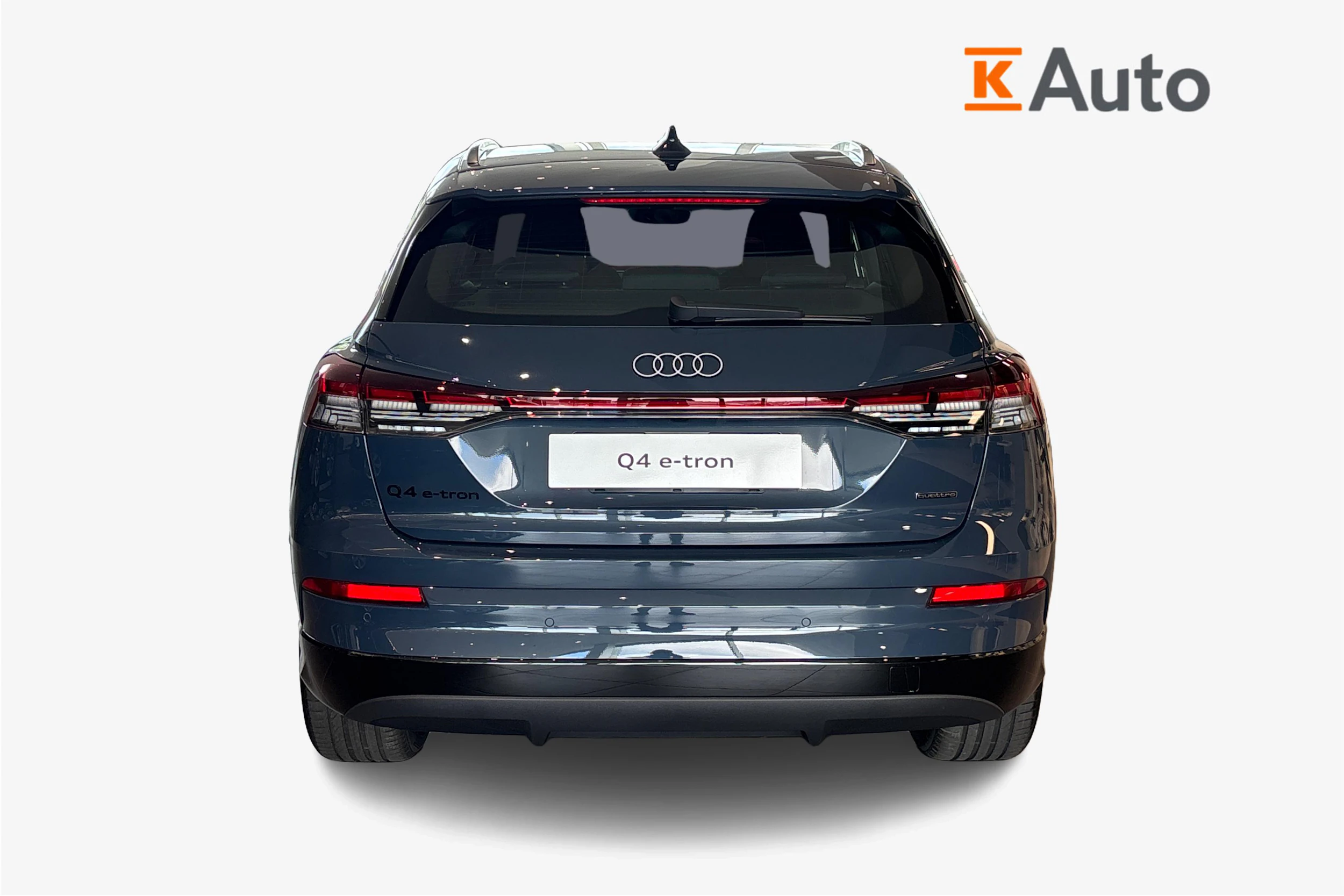 sininen Audi Q4 e-tron 2026 kuva 3.