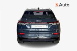 sininen Audi Q4 e-tron 2026 kuva 3.