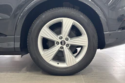 met. harmaa Audi Q4 e-tron 2026 kuva 10.