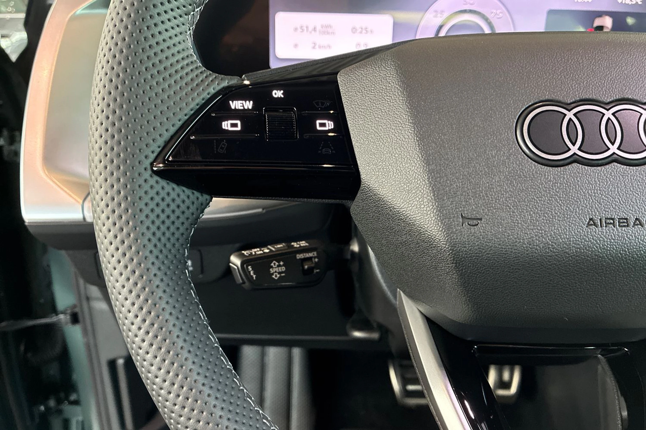 vihreä Audi Q4 e-tron 2026 kuva 16.