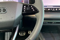 vihreä Audi Q4 e-tron 2026 kuva 17.