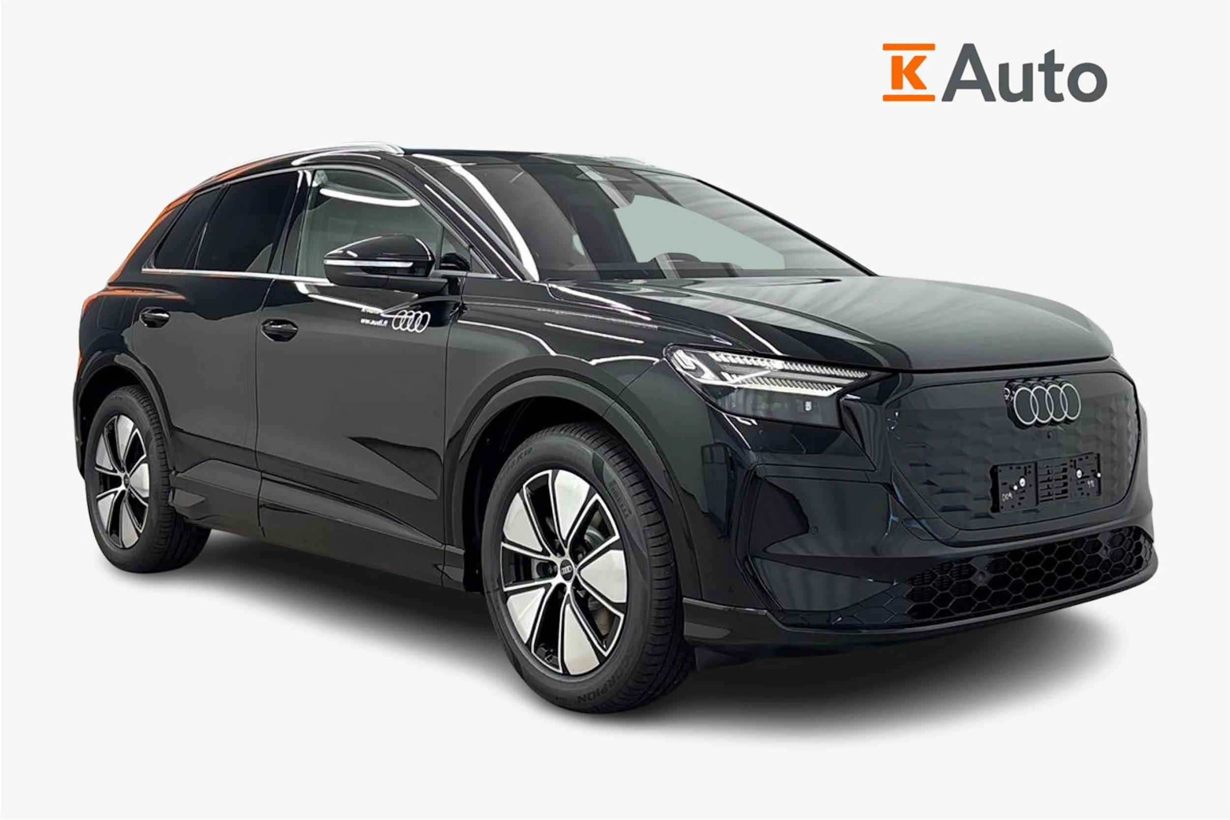 met. musta Audi Q4 e-tron 2026 kuva 1.