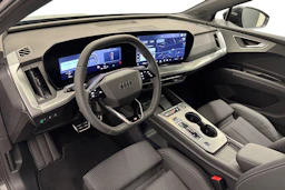 met. musta Audi Q4 e-tron 2026 kuva 6.
