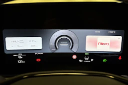 met. musta Audi Q4 e-tron 2026 kuva 18.