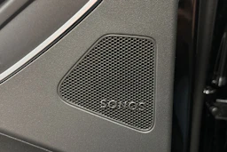 met. musta Audi Q4 e-tron 2026 kuva 19.