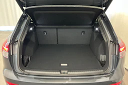 tambura harmaa Audi Q4 e-tron 2026 kuva 11.