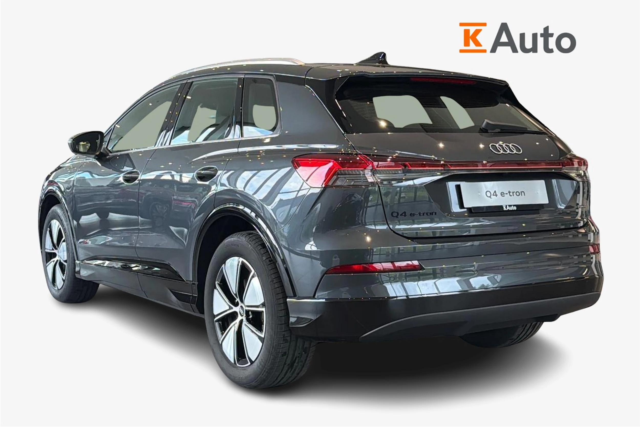 harmaa Audi Q4 e-tron 2026 kuva 2.