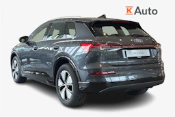 harmaa Audi Q4 e-tron 2026 kuva 2.