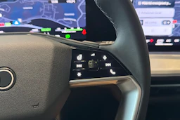 harmaa Audi Q4 e-tron 2026 kuva 13.