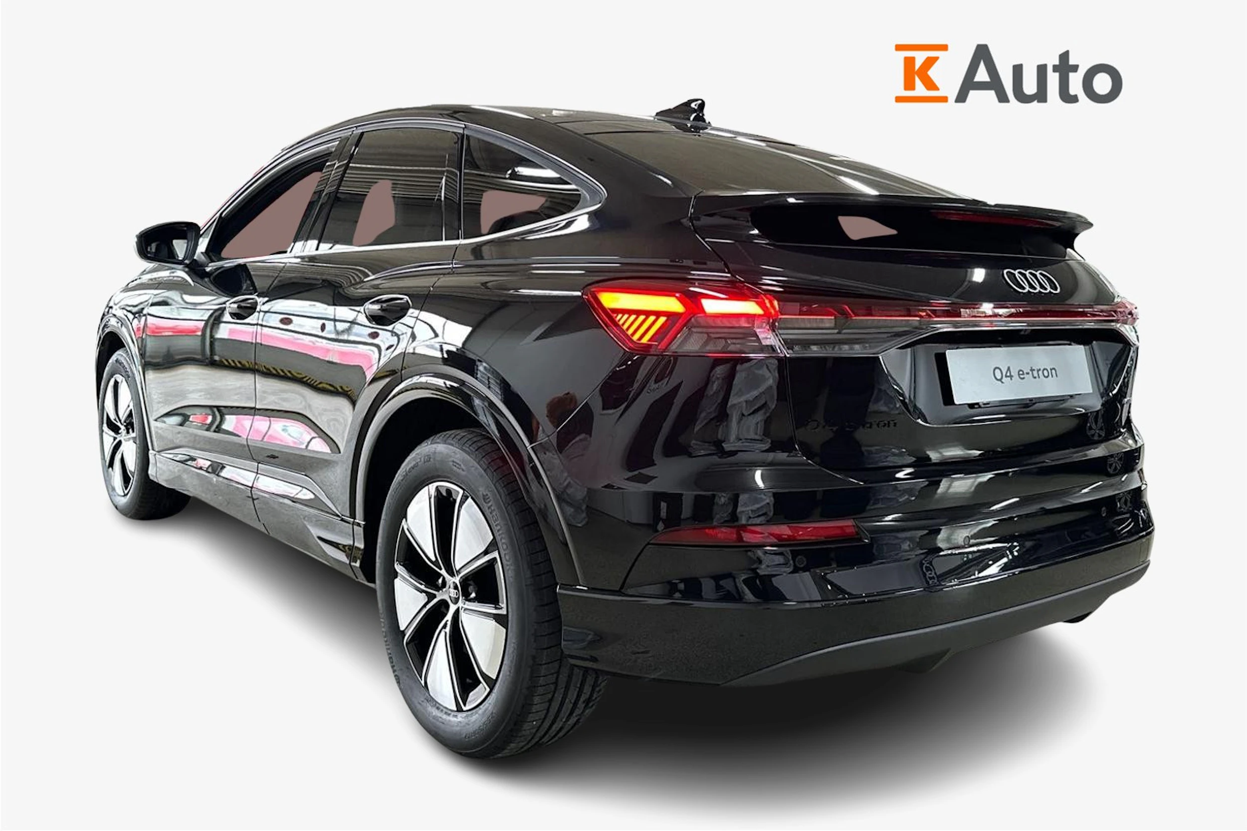 musta Audi Q4 e-tron 2026 kuva 2.