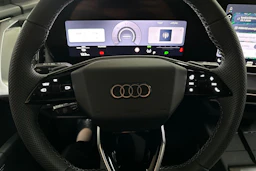 musta Audi Q4 e-tron 2026 kuva 14.