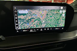 musta Audi Q4 e-tron 2026 kuva 16.